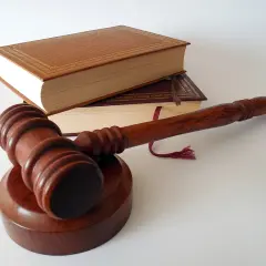 Konwenanty finansowe: kluczowe zasady i rodzaje w umowach
