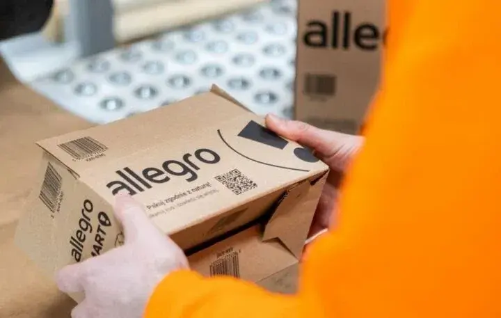 Jak anulować zwrot allegro: prosty sposób na zatrzymanie produktu